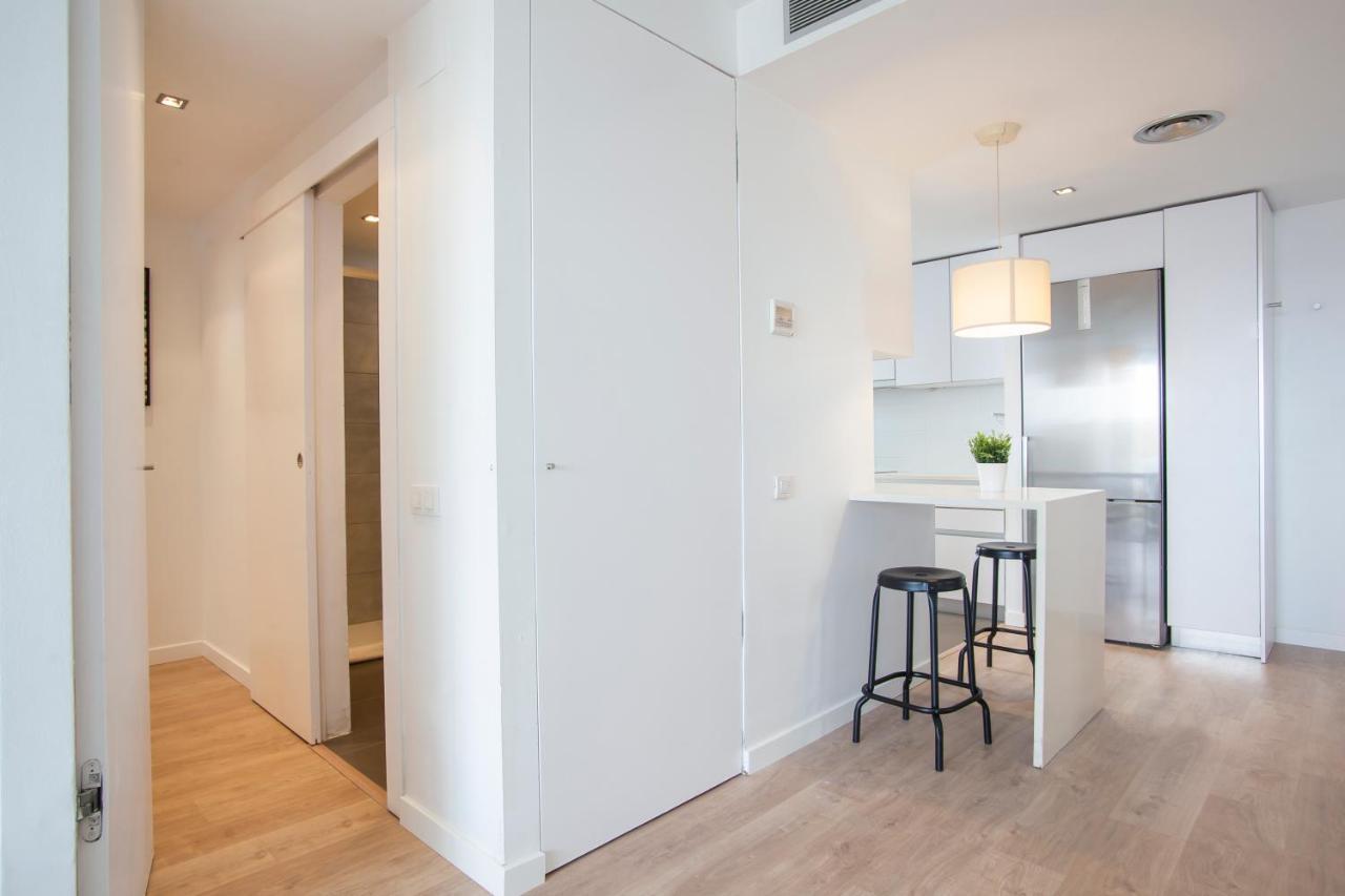 Tendency Apartments 12 Penthouse บาร์เซโลนา ภายนอก รูปภาพ