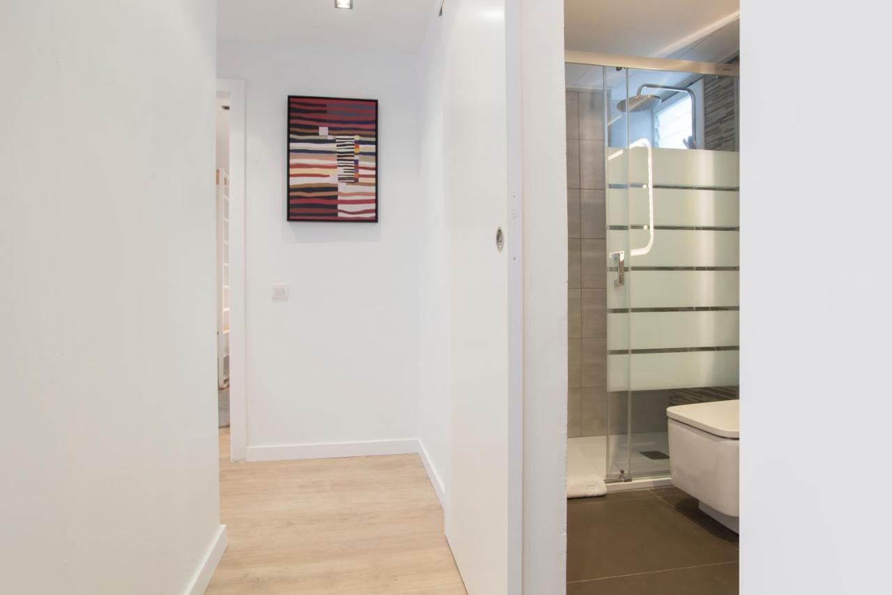 Tendency Apartments 12 Penthouse บาร์เซโลนา ภายนอก รูปภาพ
