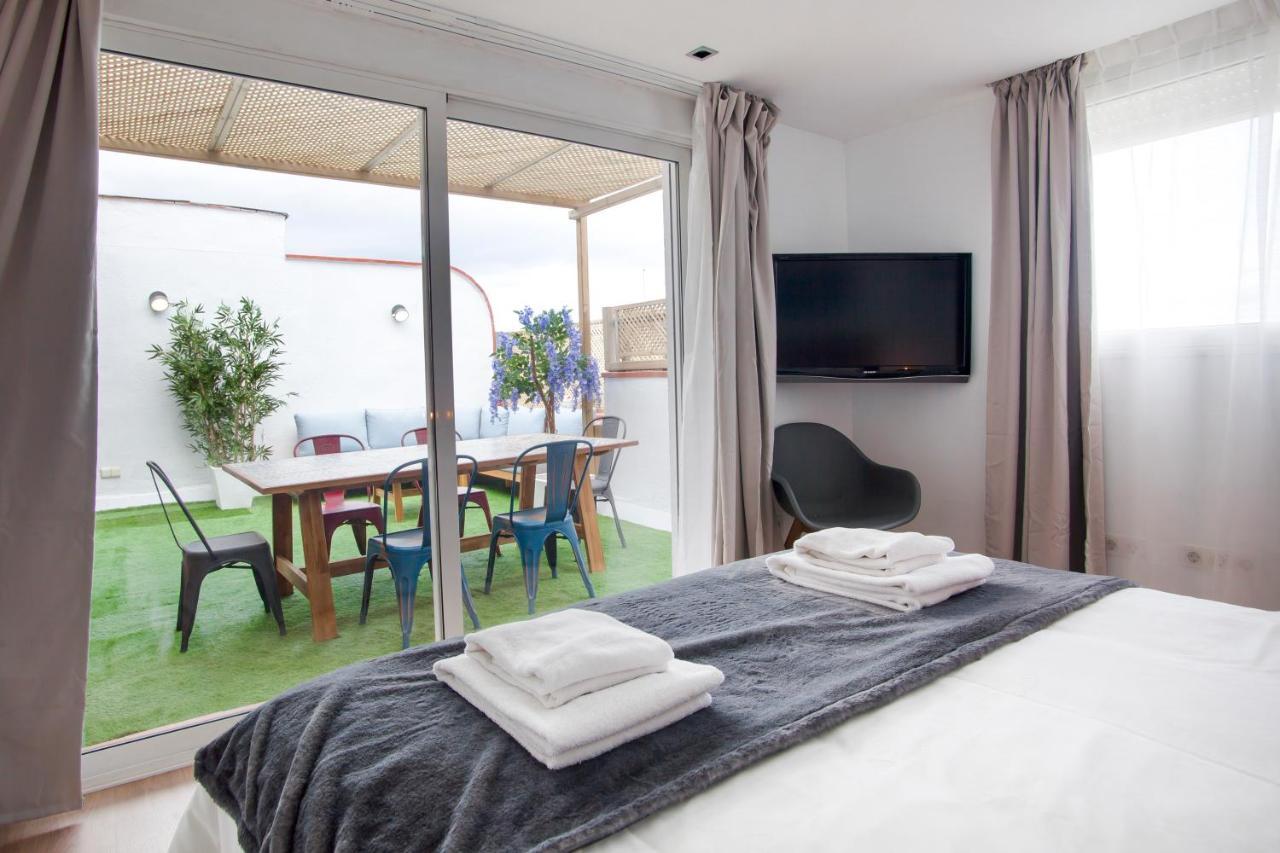 Tendency Apartments 12 Penthouse บาร์เซโลนา ภายนอก รูปภาพ